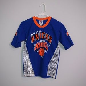 VTG Kids New York Knicks Fan Shirt Jersey.